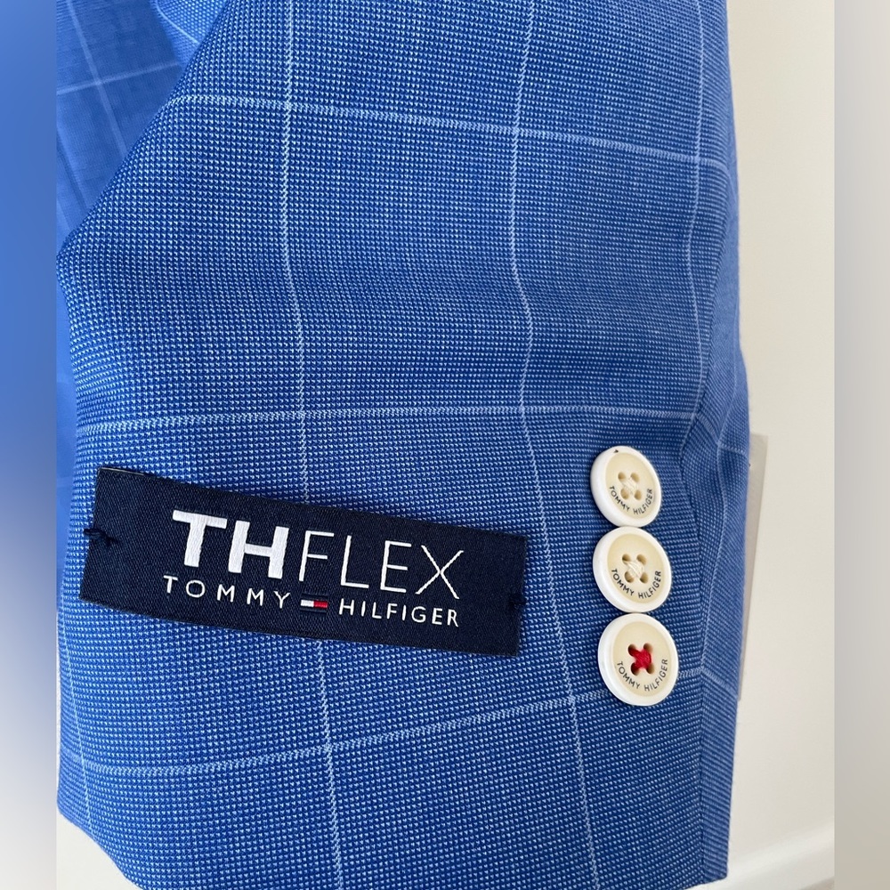 Tommy Hilfiger Boys 8-20 Windowpane Jacket - Picture 3 of 8